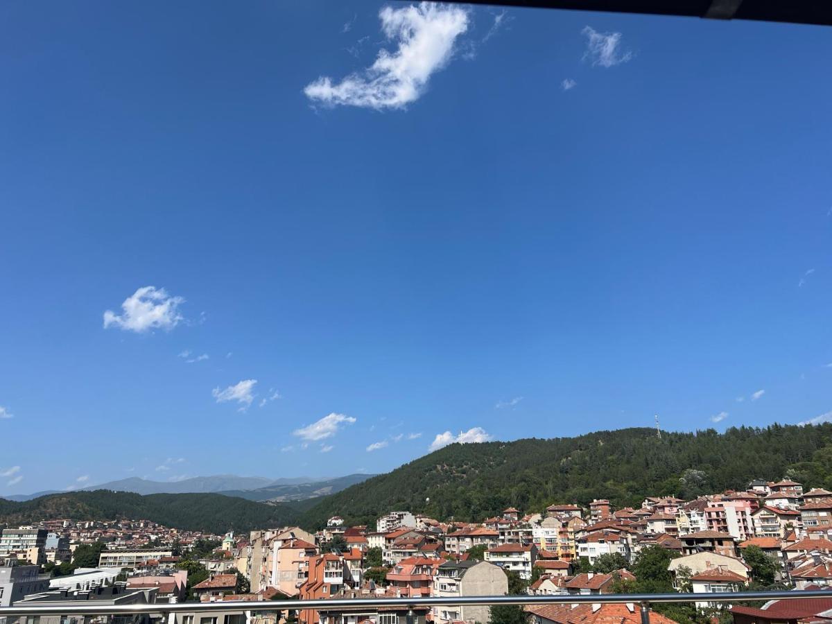 Тop View Apartment Blagoevgrad Bagian luar foto