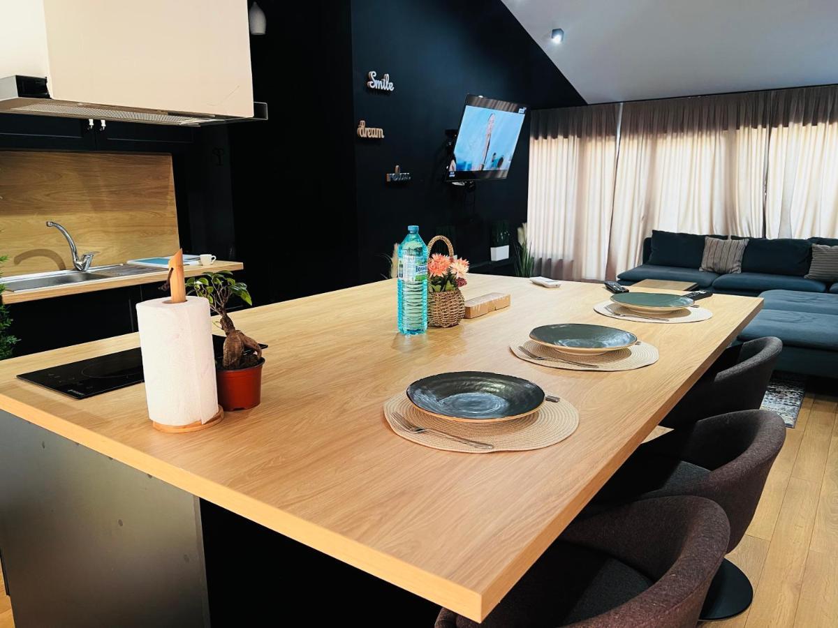 Тop View Apartment Blagoevgrad Bagian luar foto