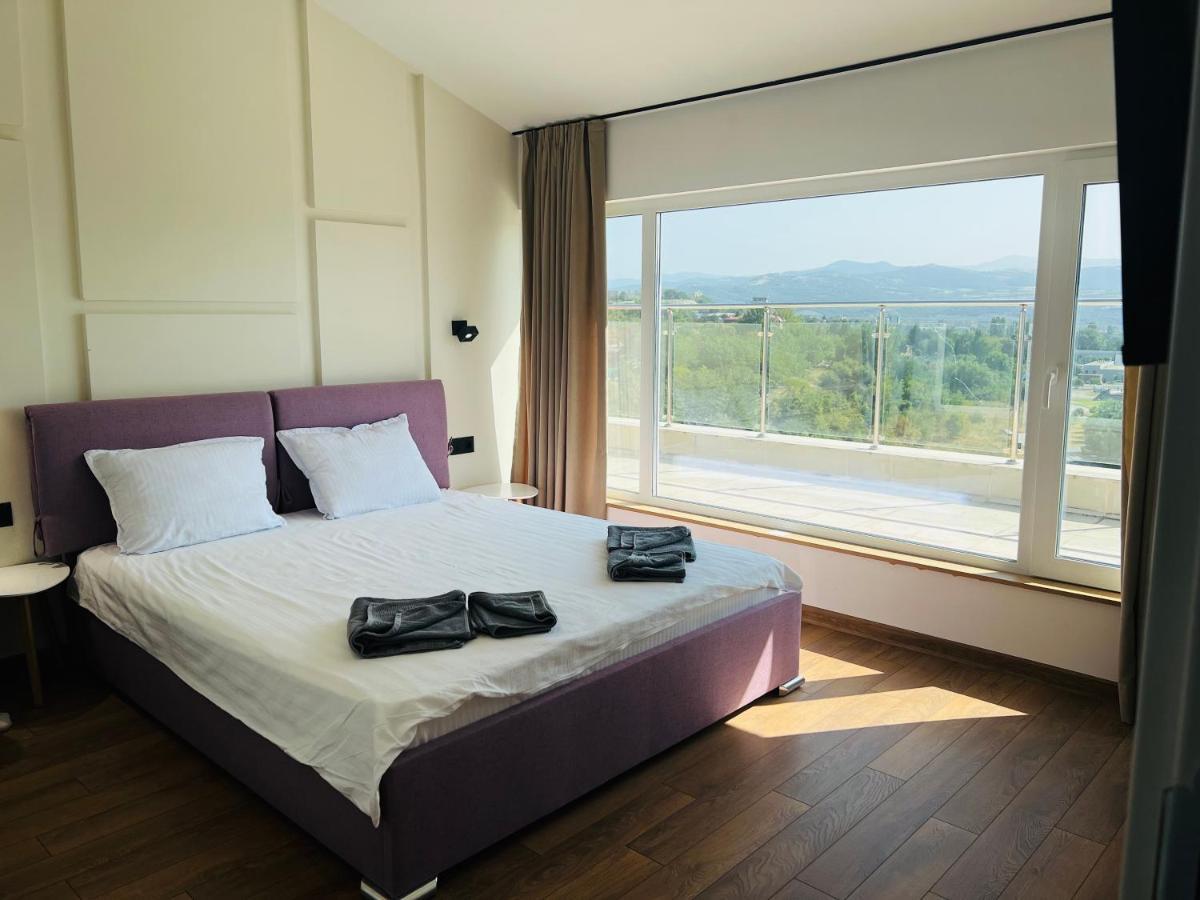 Тop View Apartment Blagoevgrad Bagian luar foto